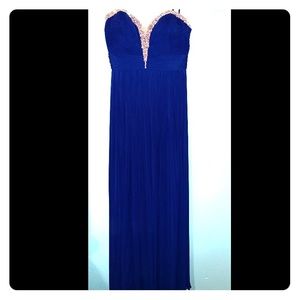 David Bridal Strapless Bridesmades/Prom Dress